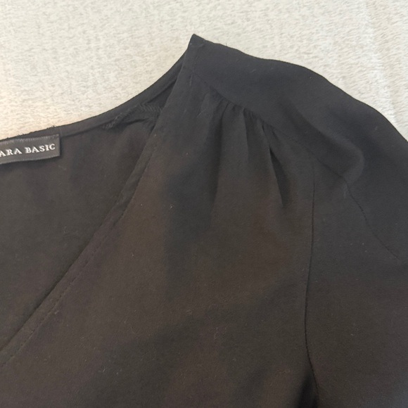 Zara Black V-Neck Blouse - Picture 6 of 6